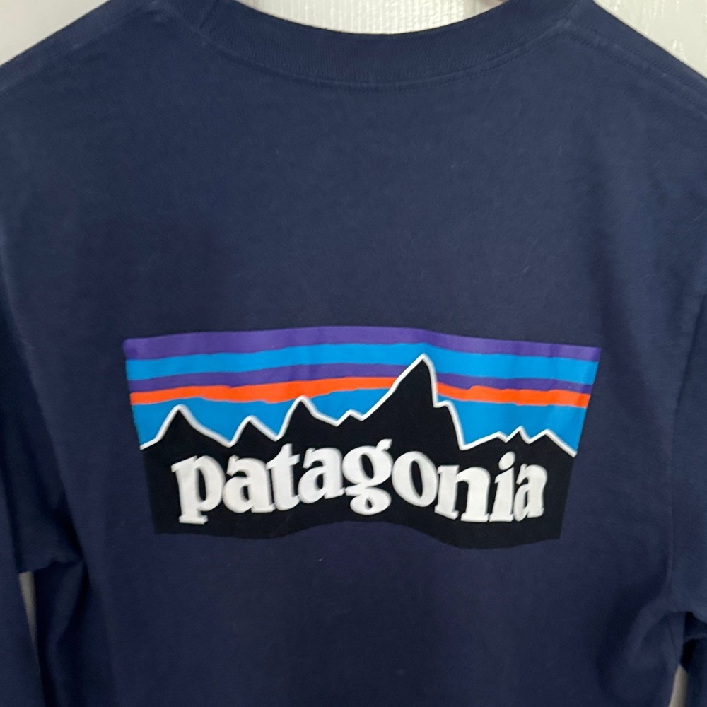 Patagonia Navy Long Sleeve Tee